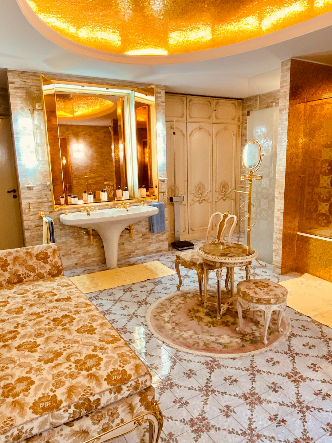 Presidential Suite